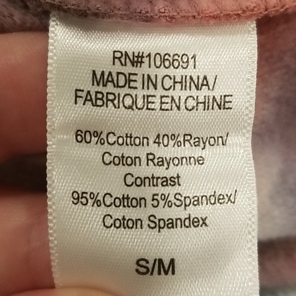 💕YOUNG FABULOUS & BROKE💕 Tie Dye Hoodie Small/Medium NWT - Picture 6 of 7